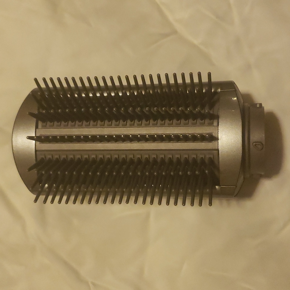 Genuine Dyson Airwrap Firm Smoothing Brush Attachment, used once